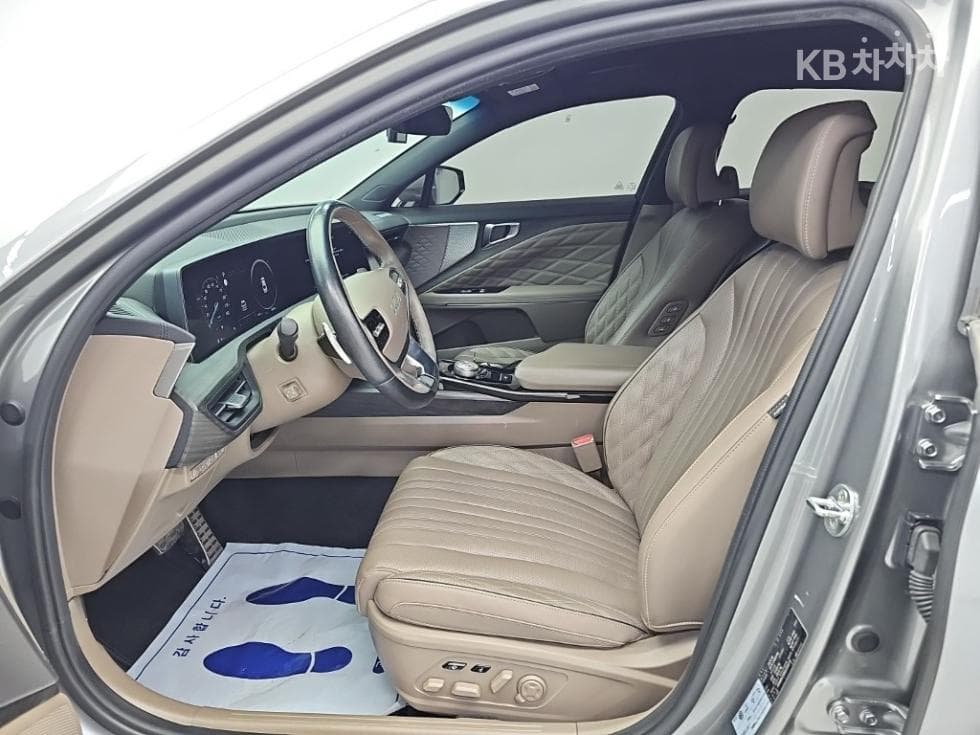 Kia K8 Hybrid1.6 Turbo Signature - 11