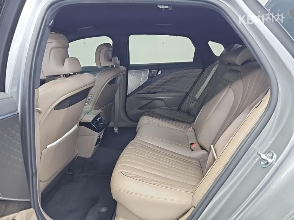 Kia K8 Hybrid1.6 Turbo Signature - 12