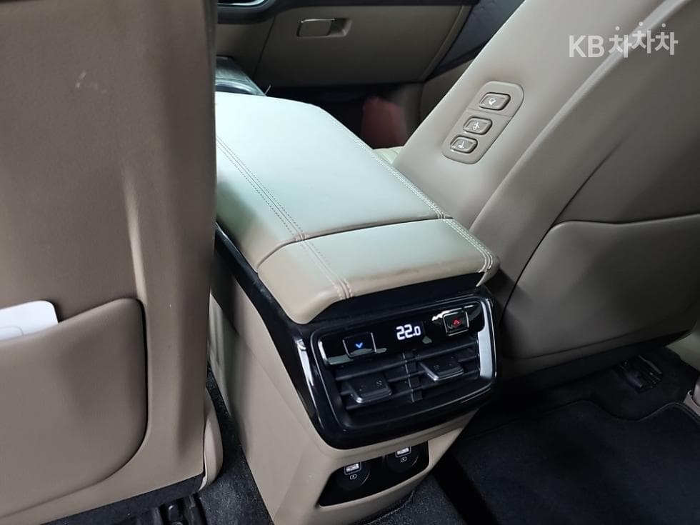 Kia K8 Hybrid1.6 Turbo Signature - 13