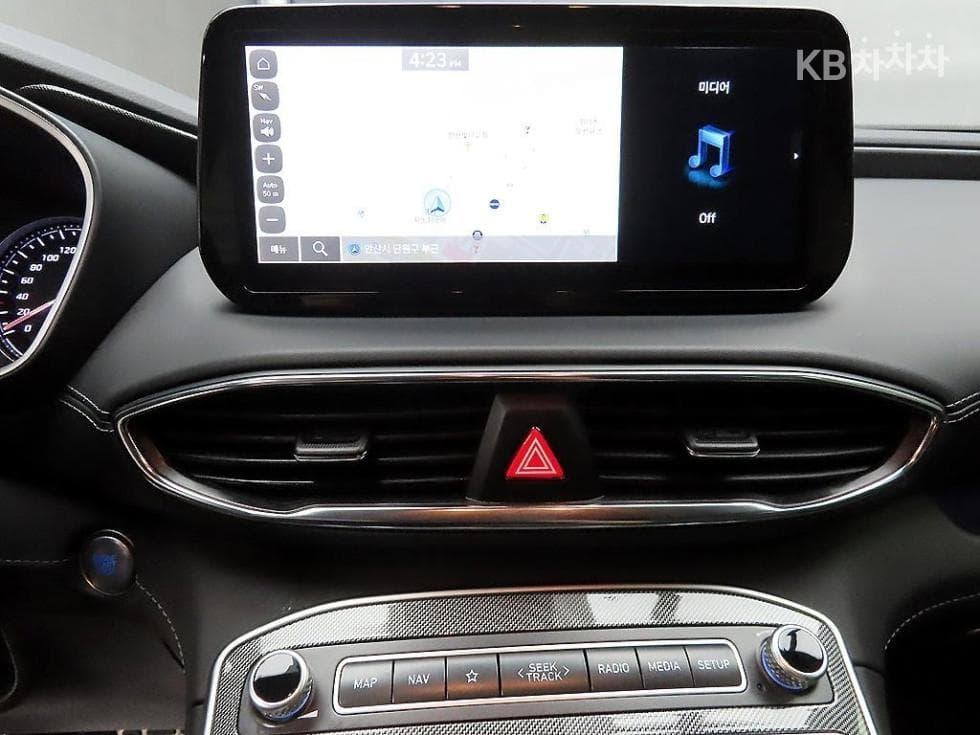 Хюндай The New (фейслифт) Санта Фе TM Хибрид1.6 HEV 2WD Престиж - 13