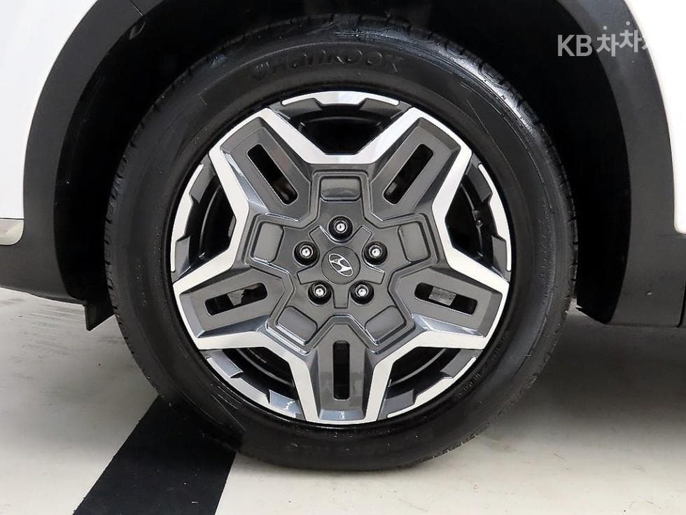 Хюндай The New (фейслифт) Санта Фе TM Хибрид1.6 HEV 2WD Престиж - 19