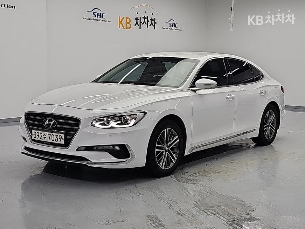 Hyundai Grandeur (Azera)IG 택시 3.0 LPi 모범형 - Image 1