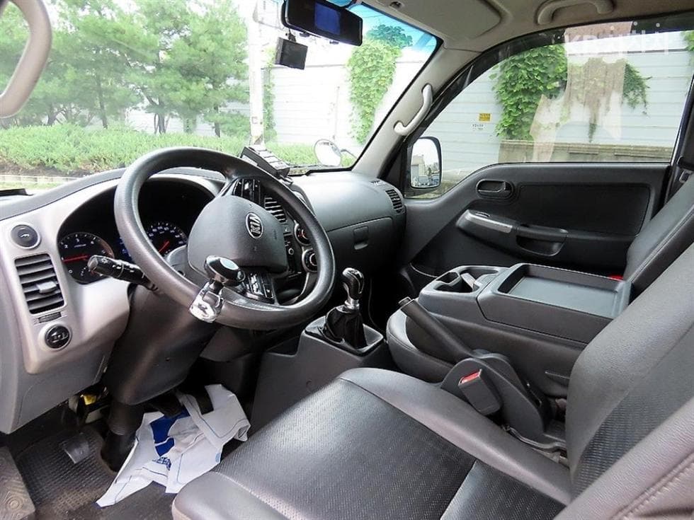 Kia The New (facelift) Bongo 3 (light truck)냉동Top (Cargo)차 1 Ton 표준형 King Cab Extra Long L - 9