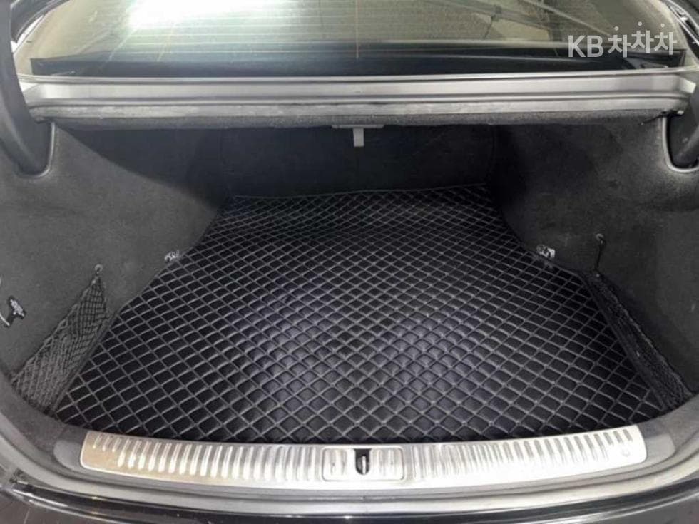 Genesis EQ9005.0 GDI AWD Prestige - 17