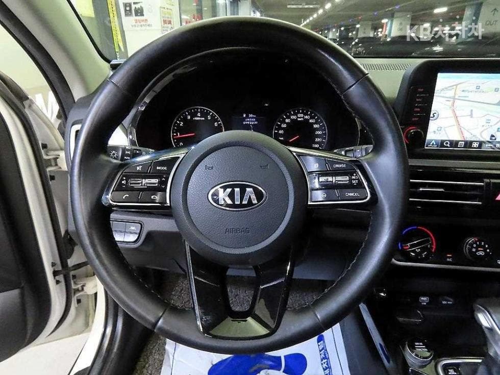 Киа Seltos1.6 Бензин Турбо 2WD Престиж - 8