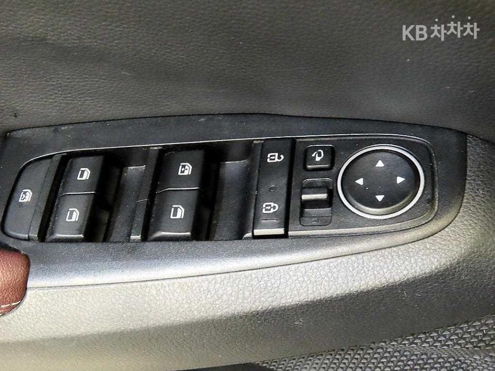 Киа Seltos1.6 Бензин Турбо 2WD Престиж - 13