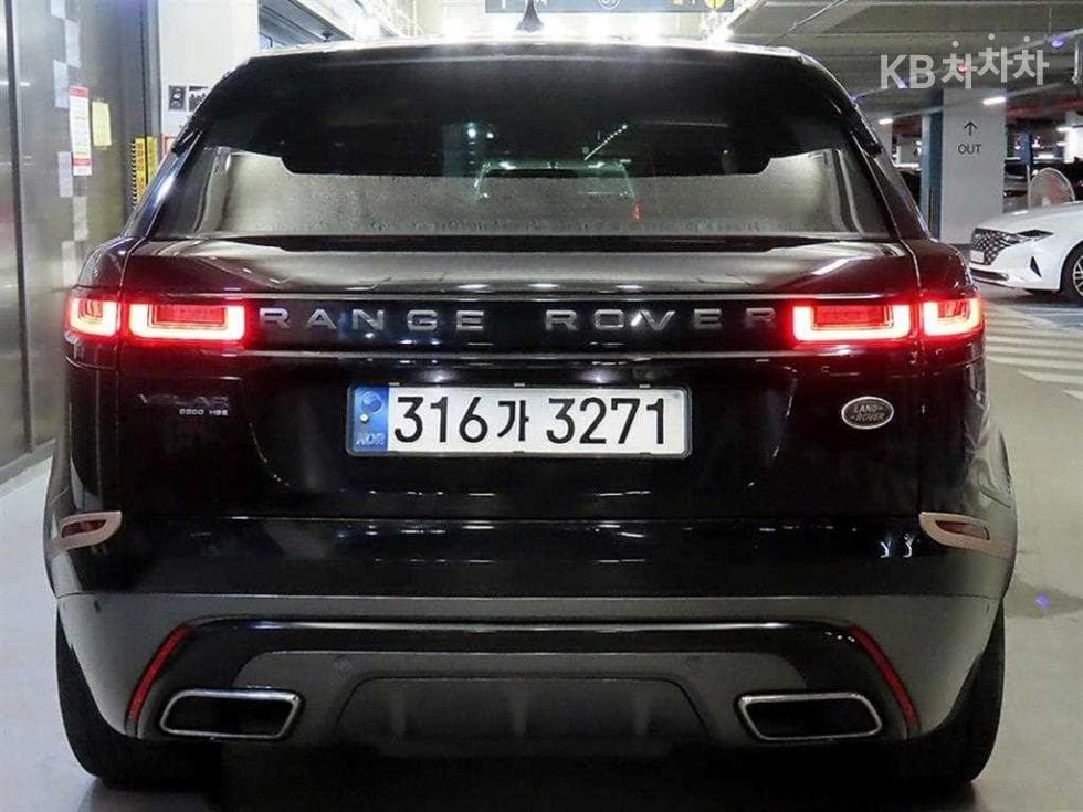Land Rover Range Rover 벨라3.0 D300 R-Dynamic SE - 5