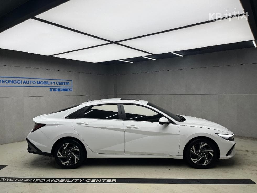 Хюндай All New Avante (Elantra)(CN7)1.6 Бензин Inspiration - 2