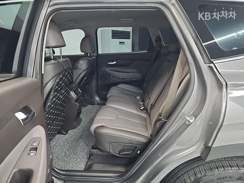 Hyundai Santa Fe TMGasoline 2.0T 2WD Exclusive - 12