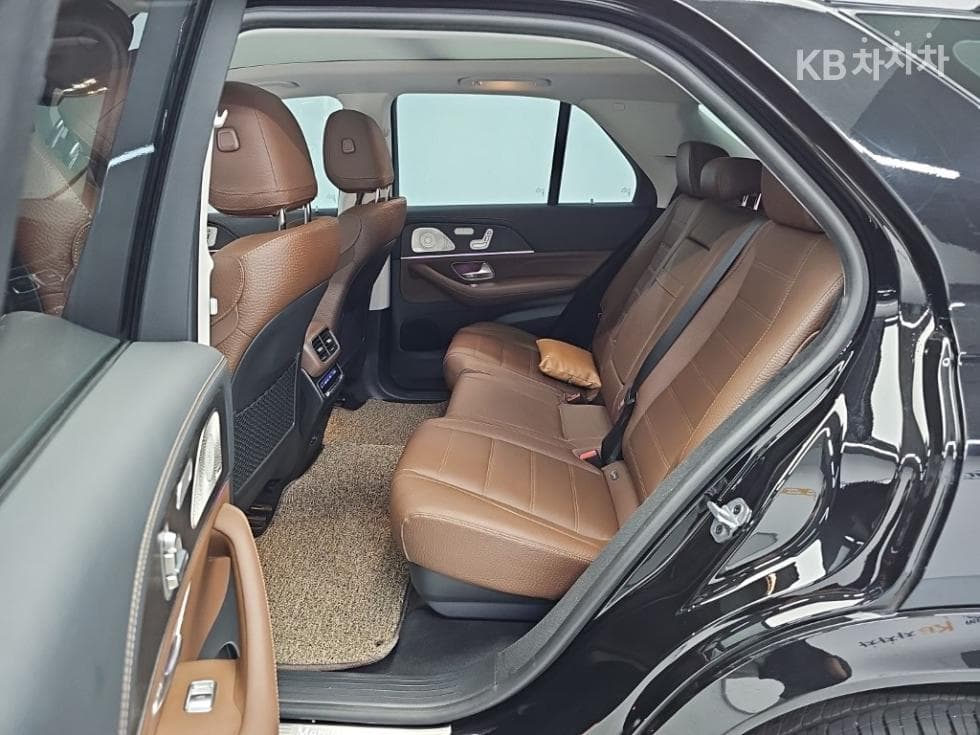 Mercedes-Benz GLE (V167)450 4Matic - 12