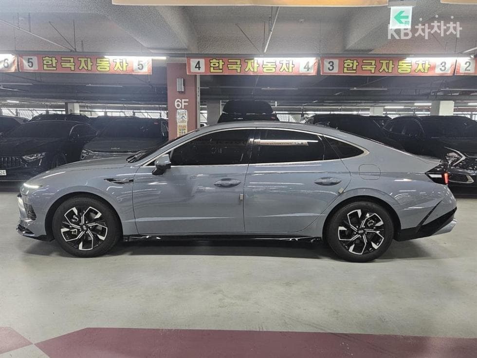 Hyundai Sonata The Edge (Sonata facelift)(DN8)2.0 Exclusive - 2