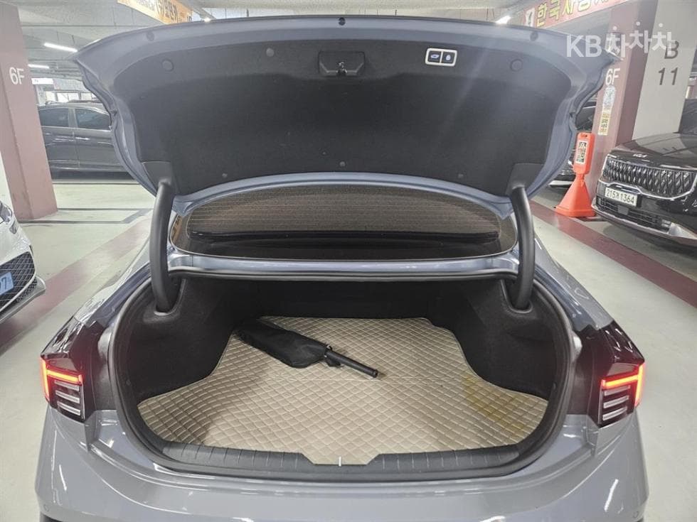Hyundai Sonata The Edge (Sonata facelift)(DN8)2.0 Exclusive - 6