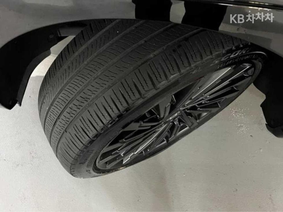 Hyundai The All New Santa Fe MX5Gasoline 2.5T AWD 블랙잉크 - 19