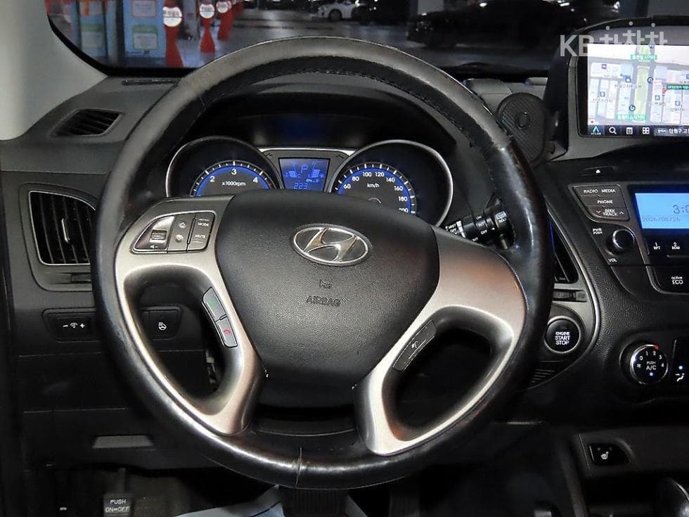 Хюндай Нов Туксон ixДизел(e-VGT)2WD Смарт Специал (специален признак/издание) - 8