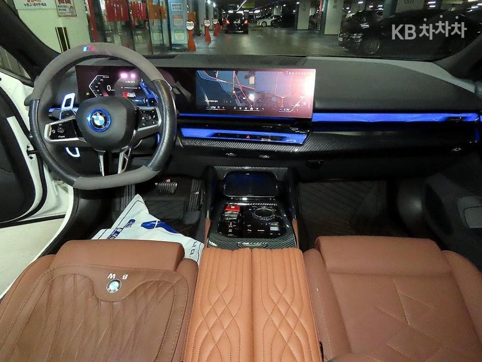 BMW New5 Series(G60)523d xDrive M Sport - 10