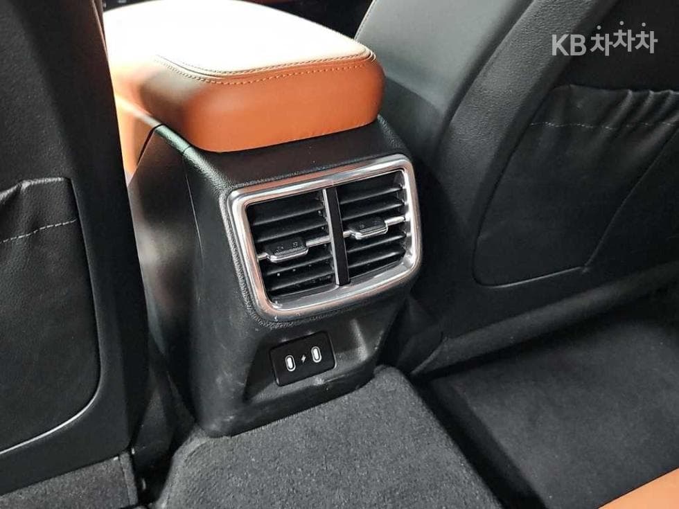Kia The New (facelift) K5 Hybrid 3rd Gen2.0 HEV Noblesse - 13