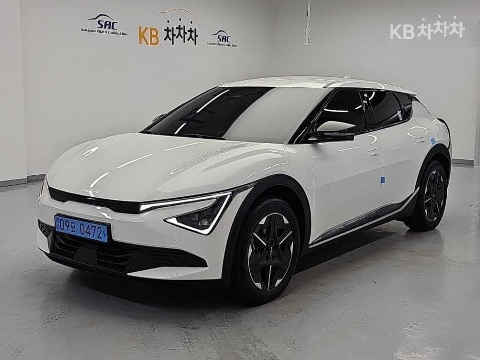 Kia The New (facelift) EV6 롱 레Seater지 2WD Air - Image 1