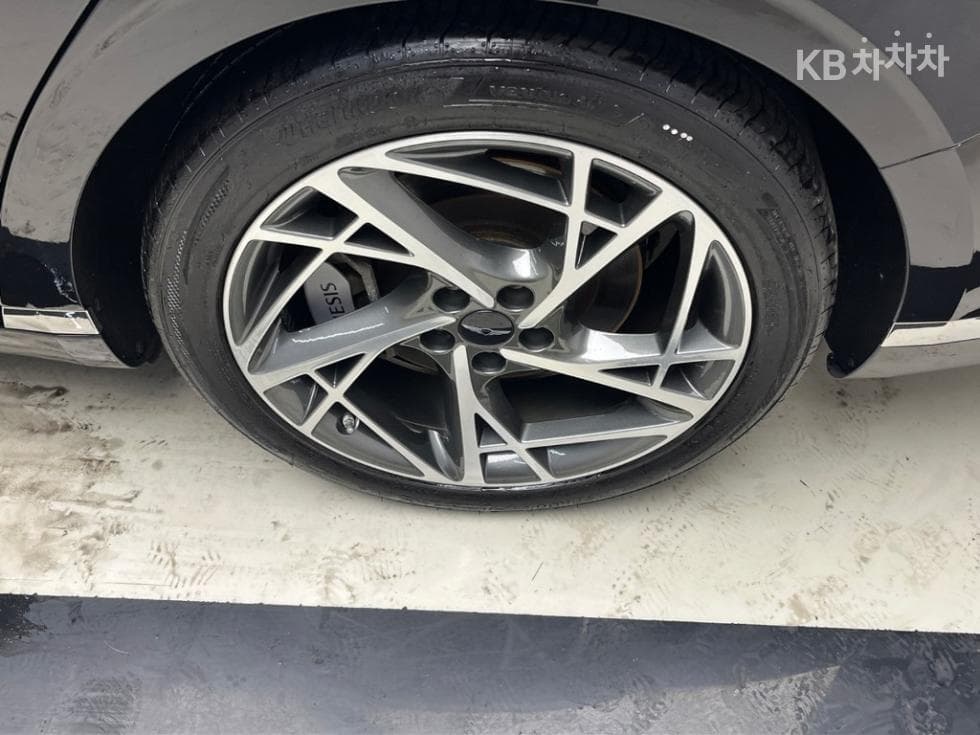 Дженезис G90(RS4)3.5T AWD Стандартен - 16
