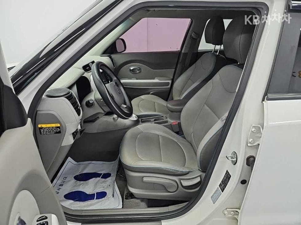 Kia Soul EVEV - 11