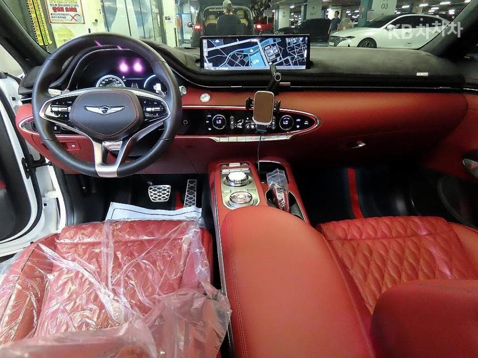 Дженезис GV70Бензин 2.5T 스포츠패키지 2WD - 10