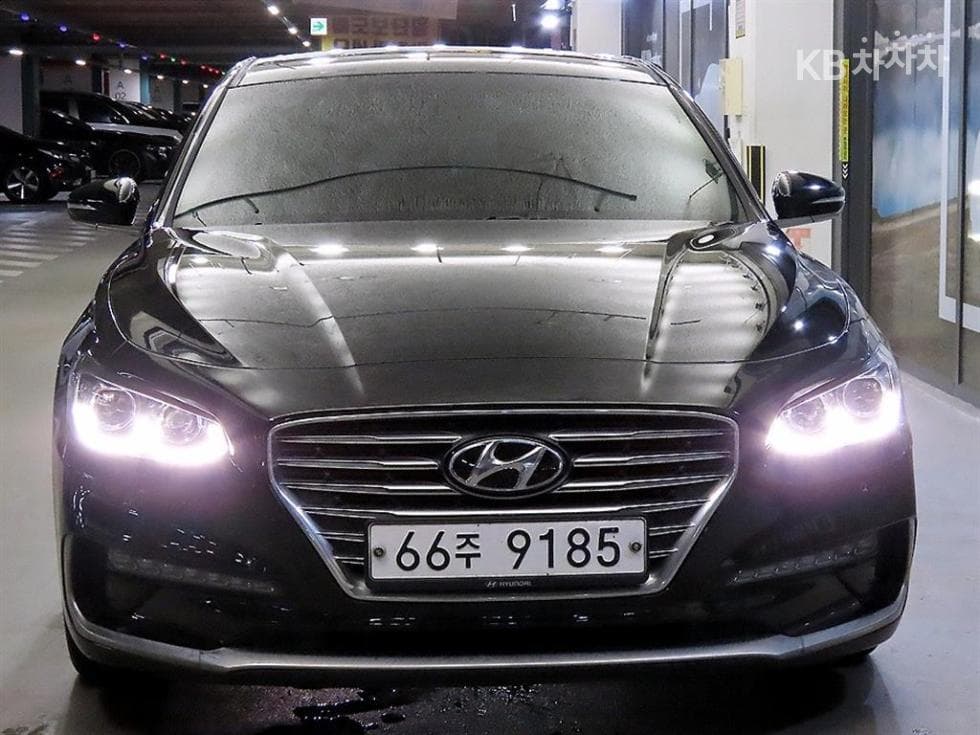 Hyundai Grandeur (Azera)IG3.0 Exclusive Standard - 2