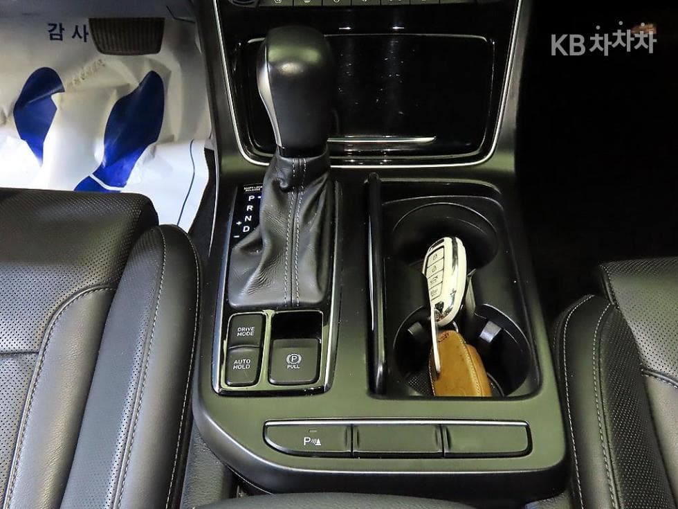 Hyundai Grandeur (Azera)IG3.0 Exclusive Standard - 12