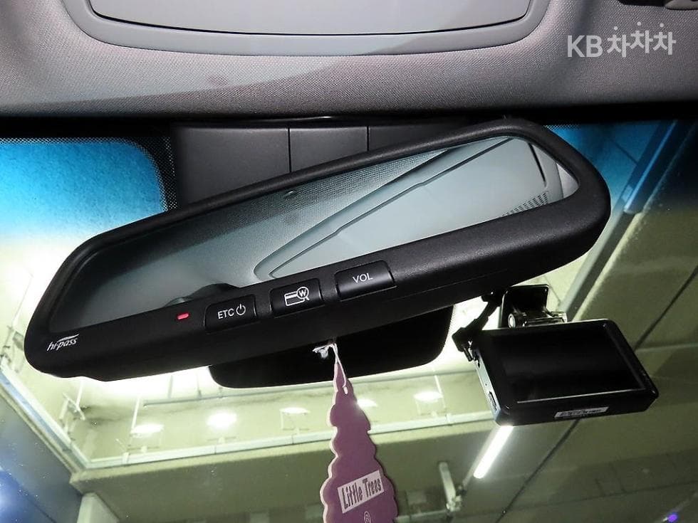 Hyundai Grandeur (Azera)IG3.0 Exclusive Standard - 17