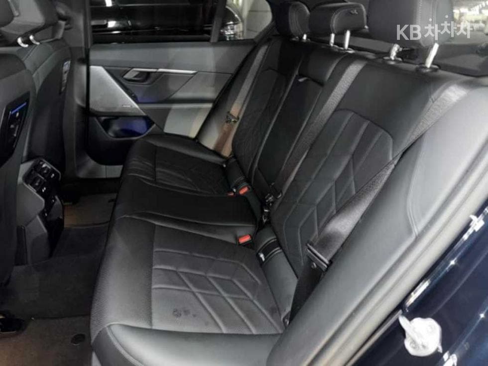 BMW New5 Series(G60)520i Standard - 7