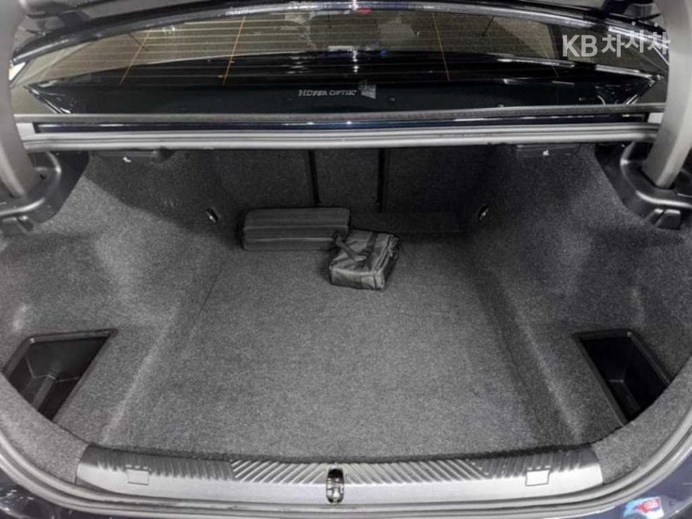 BMW New5 Series(G60)520i Standard - 16