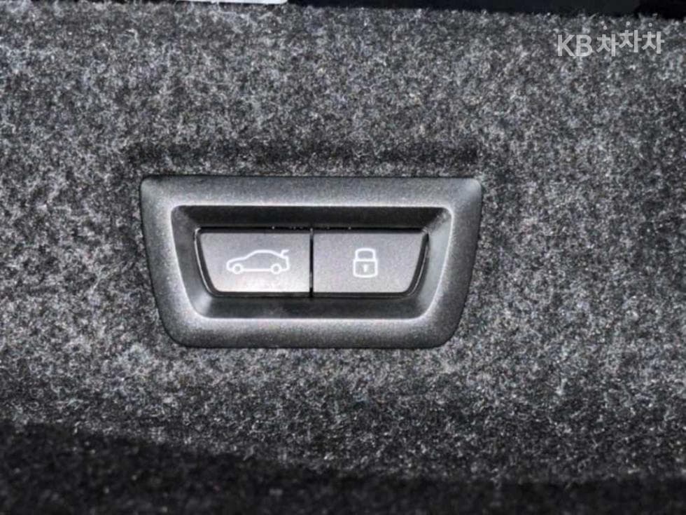 BMW New5 Series(G60)520i Standard - 17
