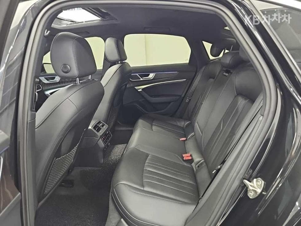 Audi A6(C8)45 TFSI Quattro Premium - 12