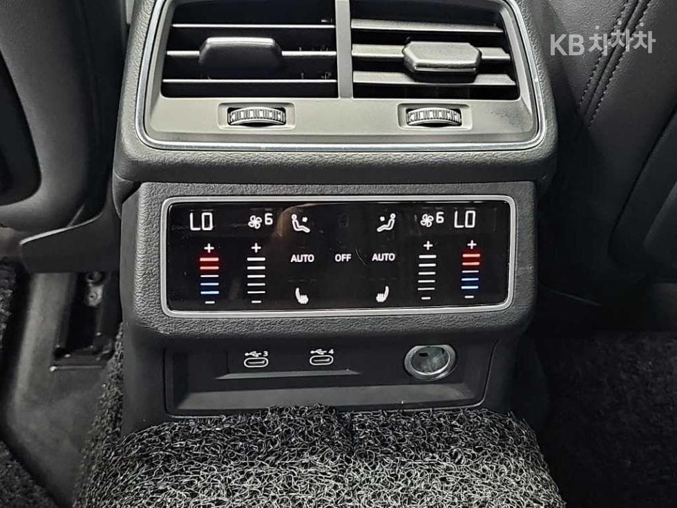 Audi A6(C8)45 TFSI Quattro Premium - 13