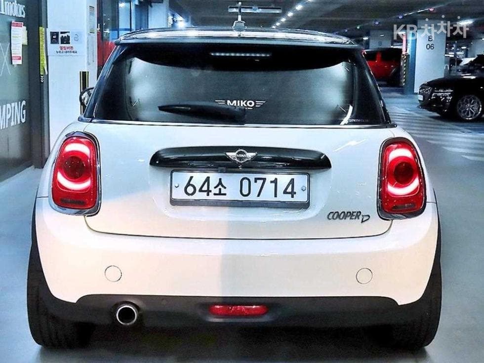 Мини Cooper 3도어D 1.5 Среден клас - 5