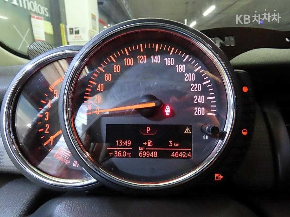 Мини Cooper 3도어D 1.5 Среден клас - 9