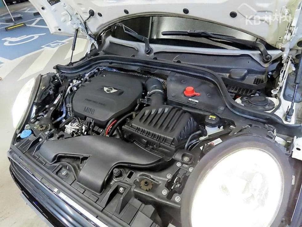 Мини Cooper 3도어D 1.5 Среден клас - 19
