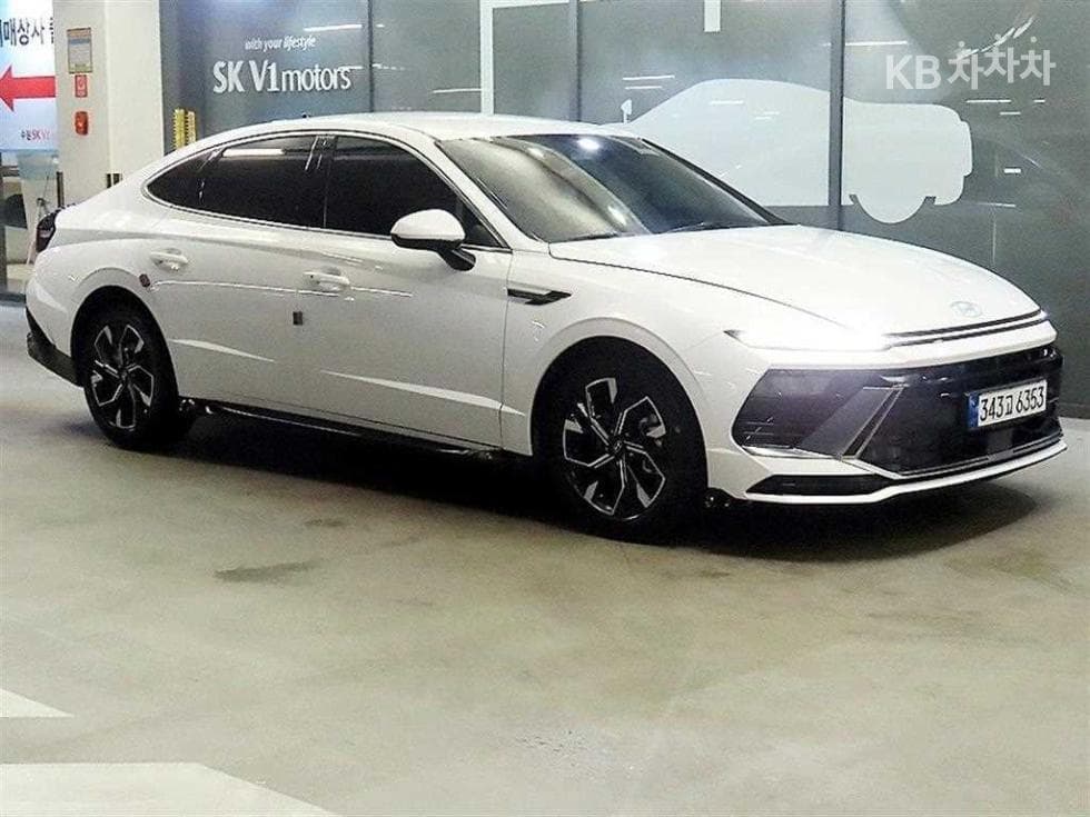Hyundai Sonata The Edge (Sonata facelift)(DN8) 1.6 Turbo Exclusive - Image 1