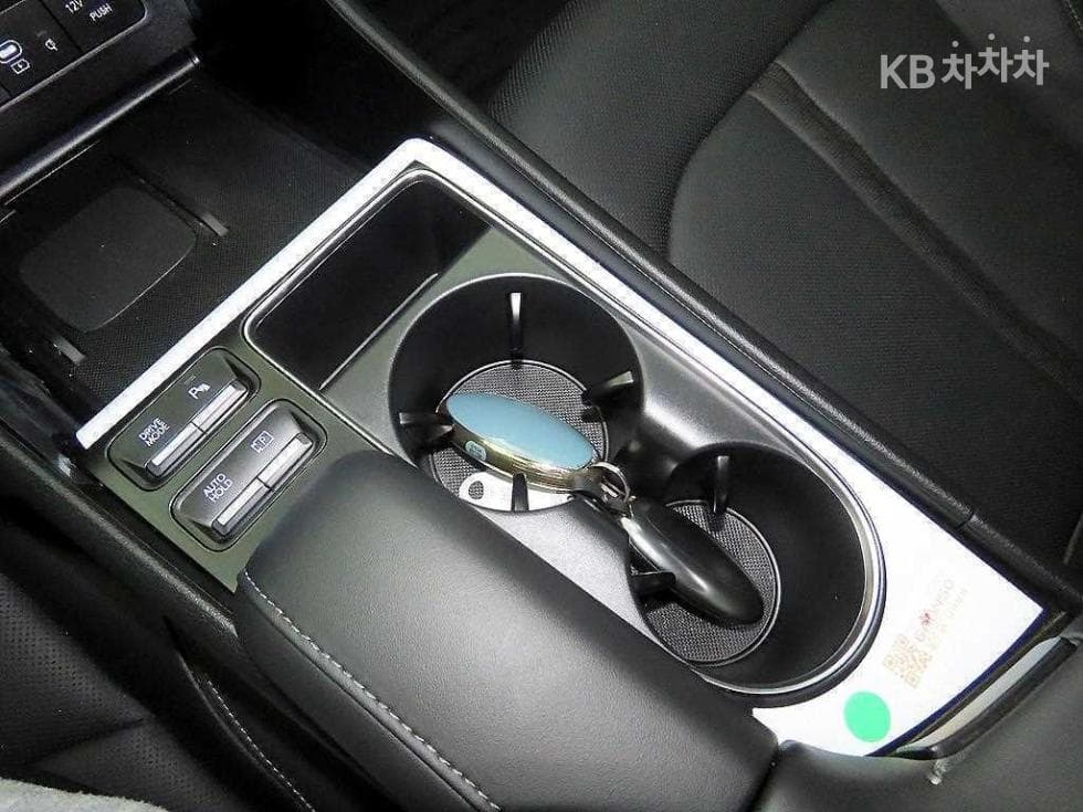 Hyundai Sonata The Edge (Sonata facelift)(DN8)1.6 Turbo Exclusive - 12