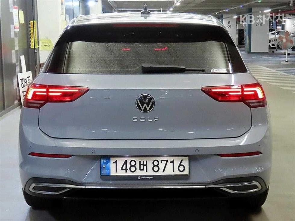 Volkswagen The Golf 8(MK8)2.0 Турбо Дизел Инжекция Premium - 5