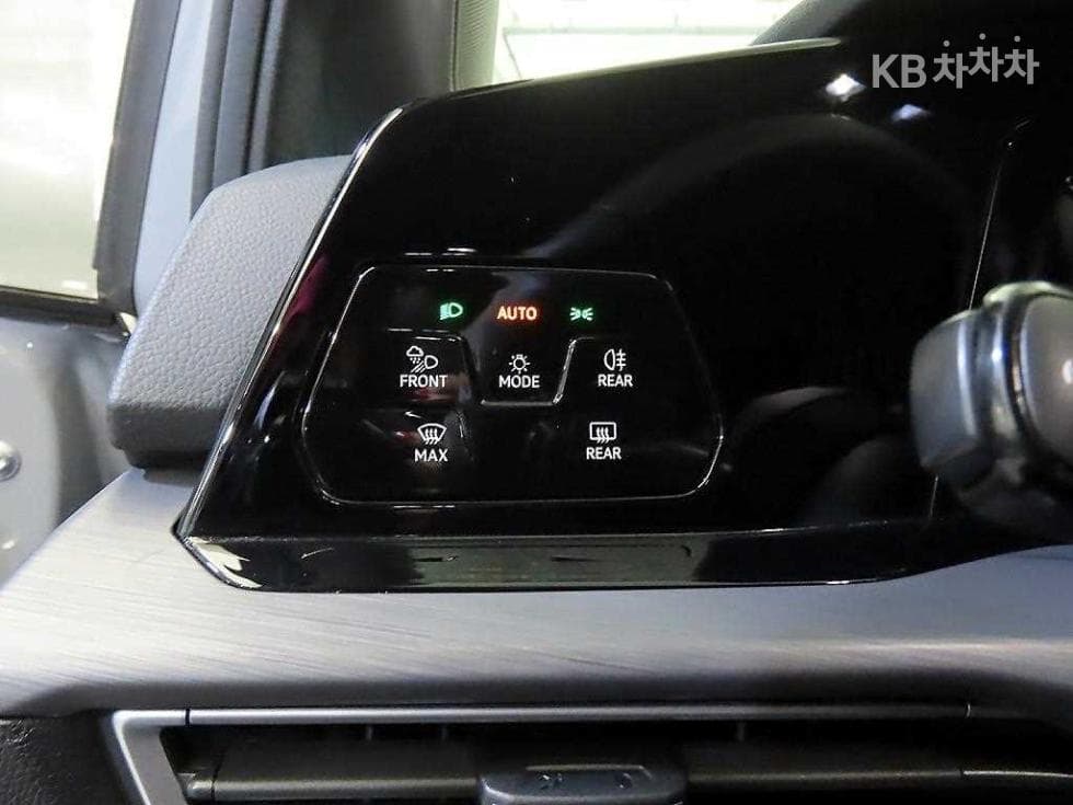 Volkswagen The Golf 8(MK8)2.0 Турбо Дизел Инжекция Premium - 13