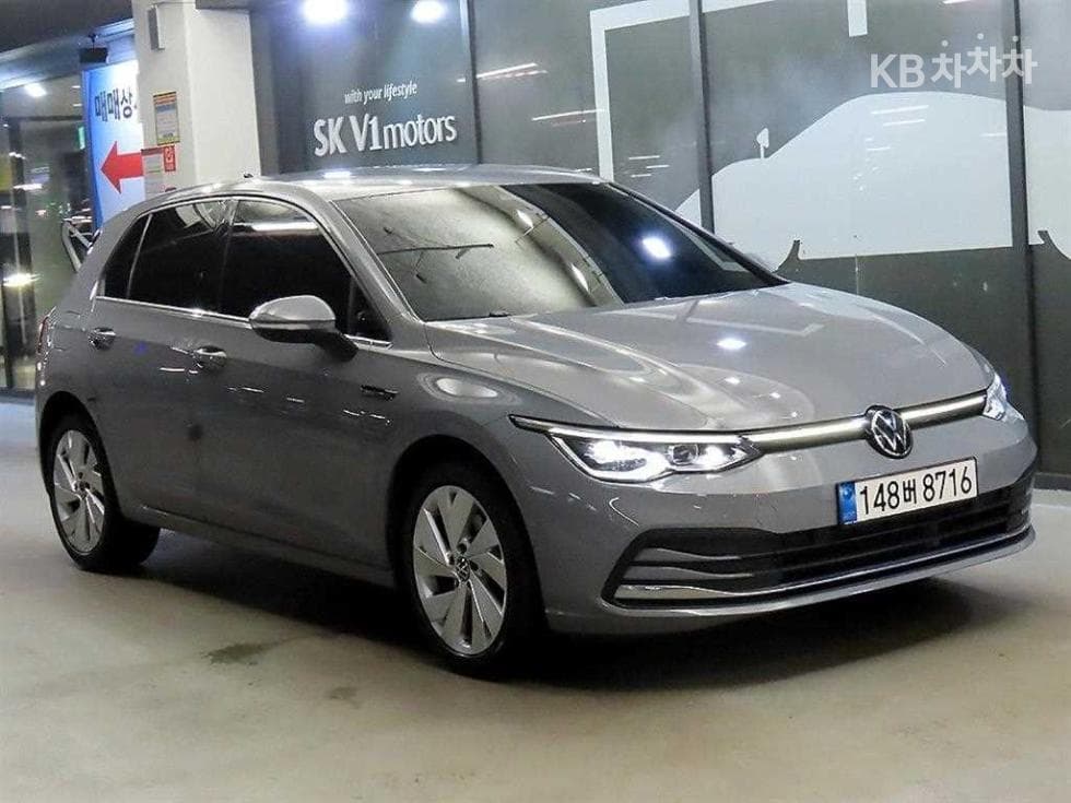 Volkswagen The Golf 8(MK8) 2.0 Турбо Дизел Инжекция Premium - Image 1