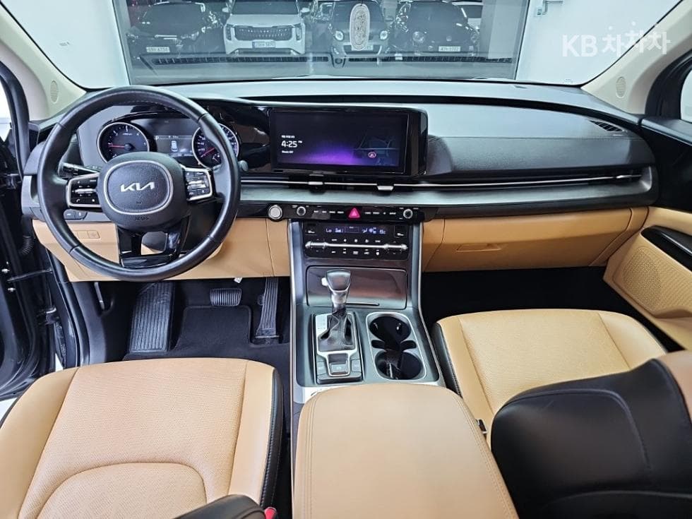 Kia Carnival 4th generationD2.2 9-seater Prestige - 7