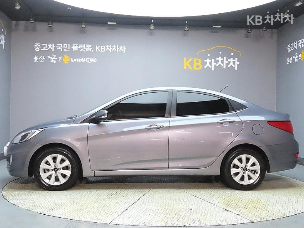 Хюндай Акцент(신형)1.4 VVT Modern - 5