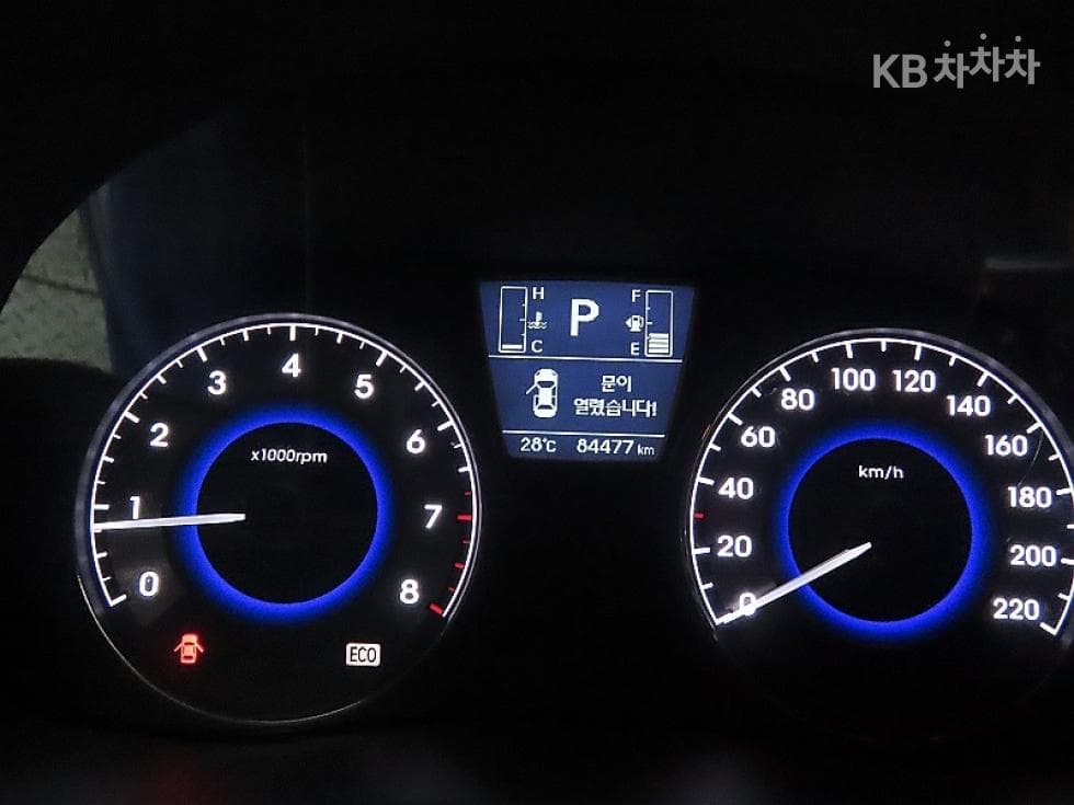 Хюндай Акцент(신형)1.4 VVT Modern - 8