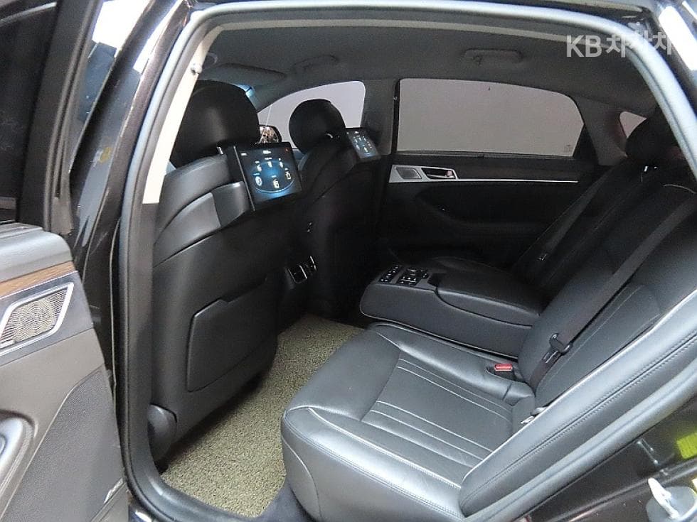 Дженезис G803.8 GDI AWD Престиж - 11