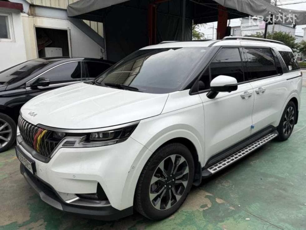 Kia Carnival 4th generationG3.5 GDI 9-seater Signature - 2