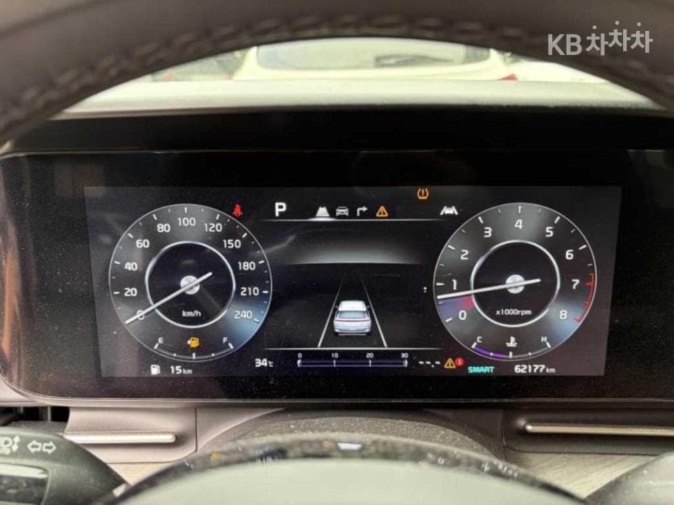 Kia Carnival 4th generationG3.5 GDI 9-seater Signature - 10