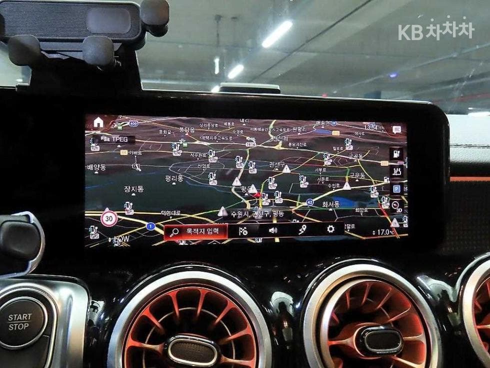 Mercedes-Benz EQB (X243)EQB 300 4Matic AMG Line - 13