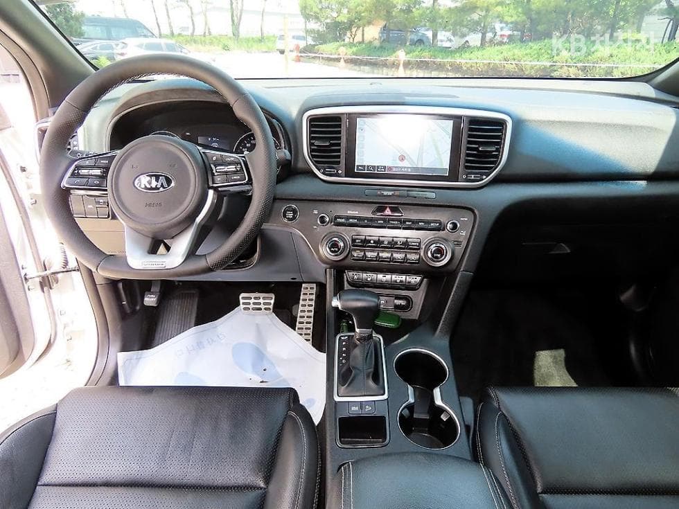 Киа Sportage 더 볼드2.0 Дизел 2WD Престиж - 7