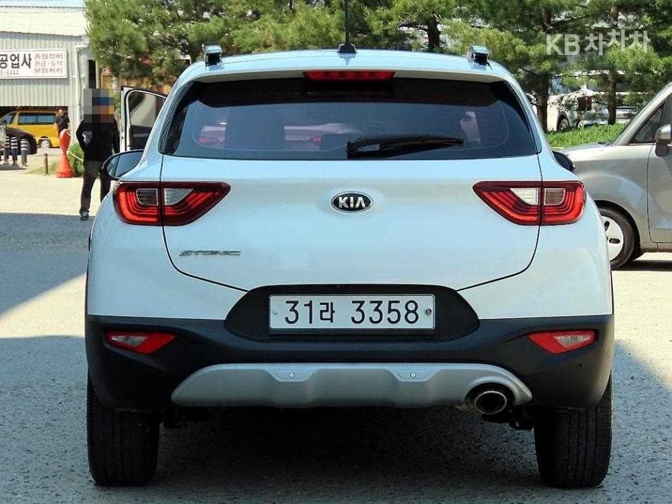 Киа StonicДизел 1.6 VGT Тренди - 4