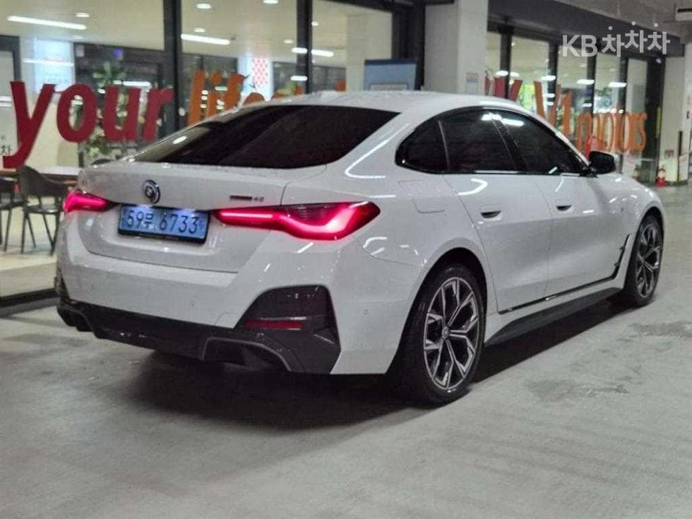 BMW i4eDrive40 M Sport Pro - 4